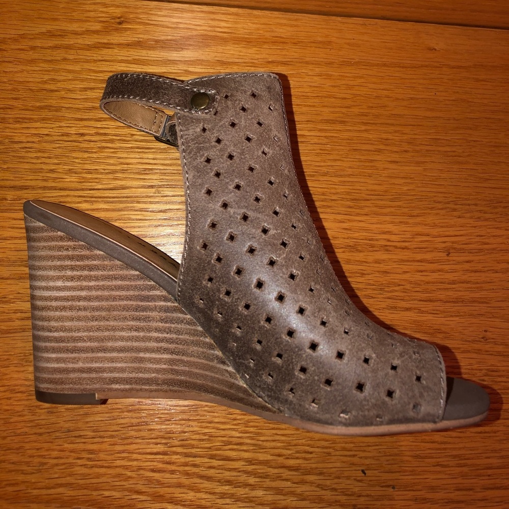 SOLD Brown Lucky Brand Peeptoe Wedges